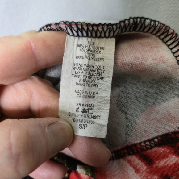 Sirens Red And Black Spaghetti Strap Zipper Front Rose Dress Size S - Picture 8 of 8